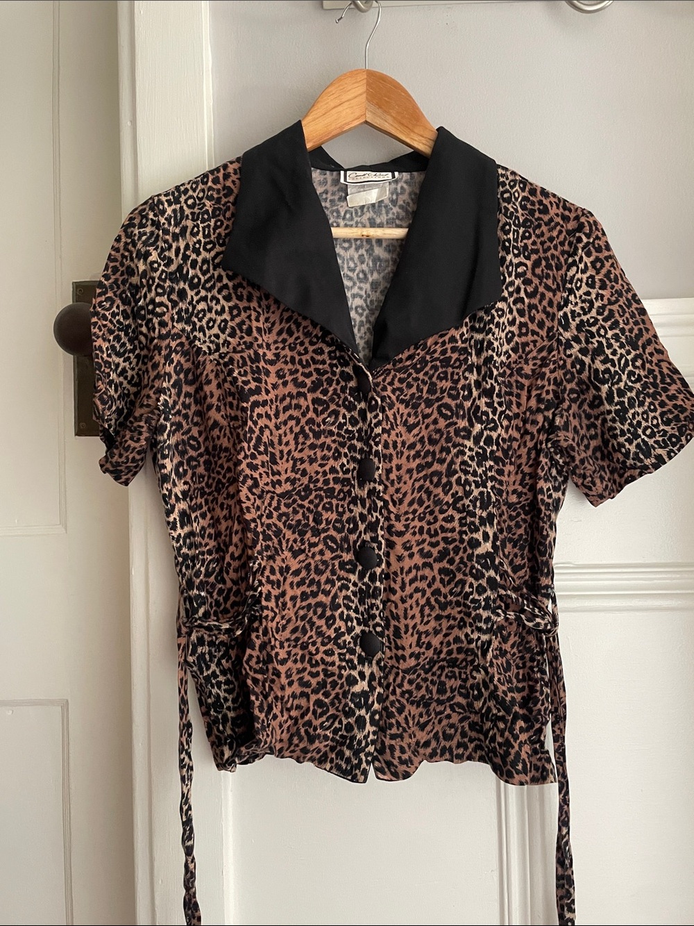 Vintage 80s Carrol Reed Animal Print blouse-Small
